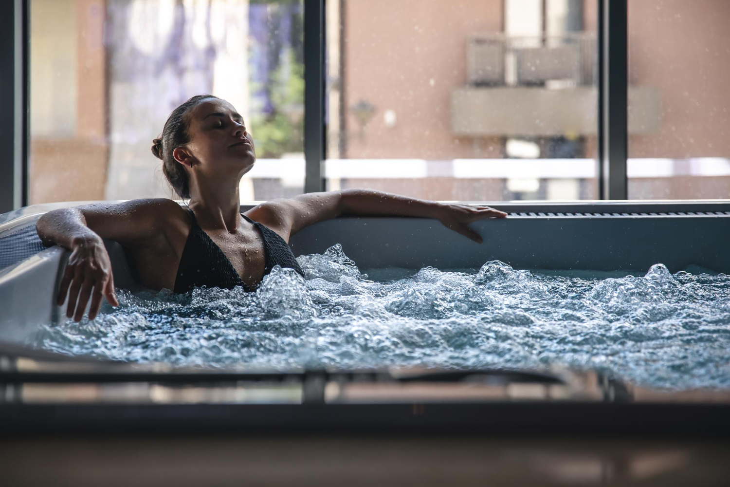 What Makes Immersion Baths the Ultimate Stress Reliever?
