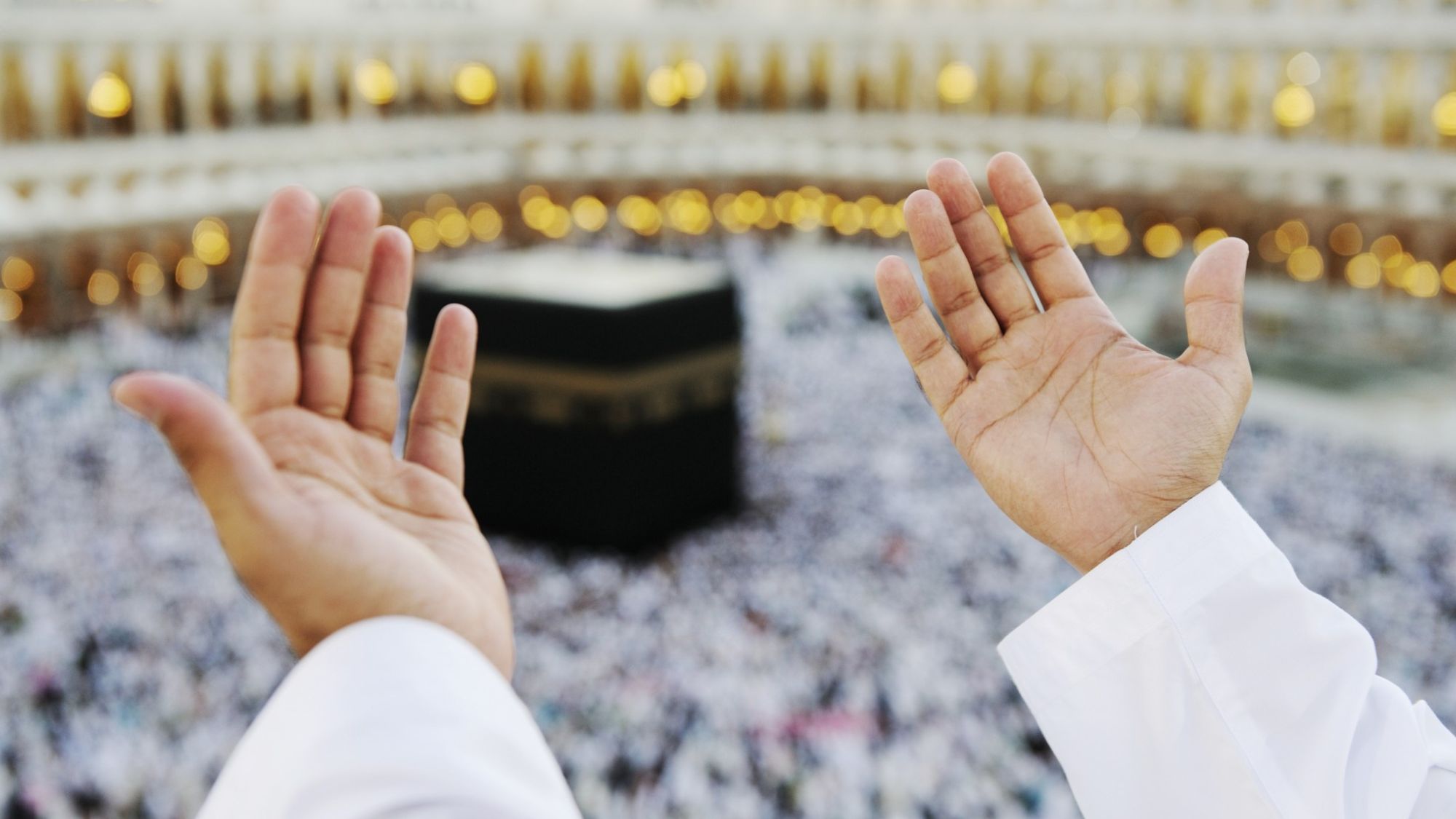 How UK Muslims Can Choose Economical Umrah Packages?