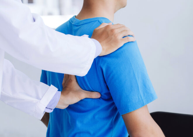 The Pros and Cons of Chiropractic Care: An In-Depth Analysis