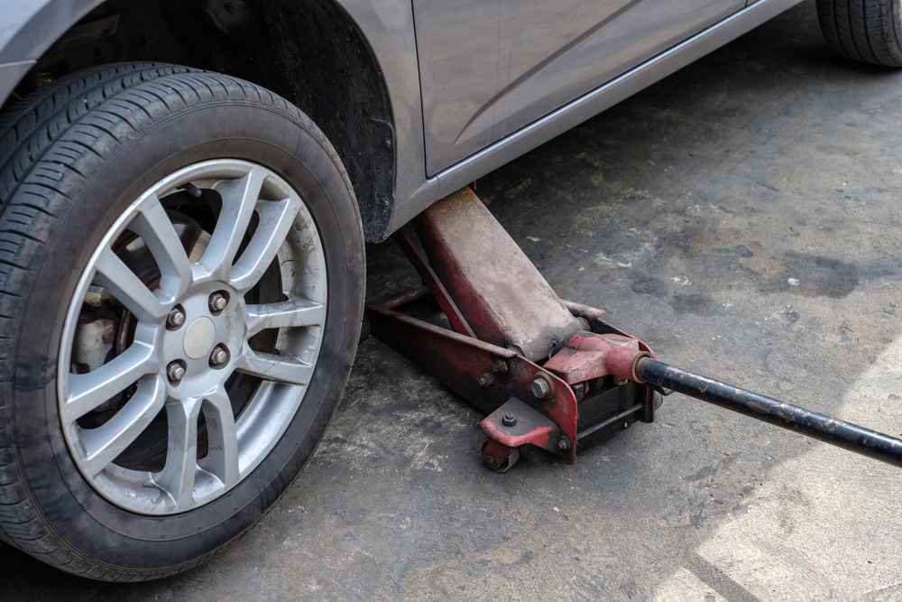 Can Run Flat Tyres Be Safely Repaired or Should They Be Replaced?