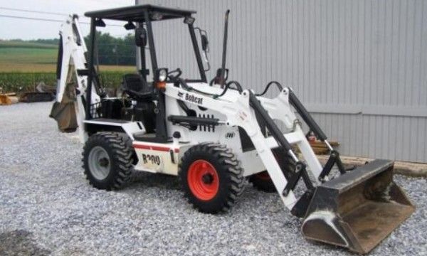 Bobcat Announces Its Innovative B760 Backhoe Loader